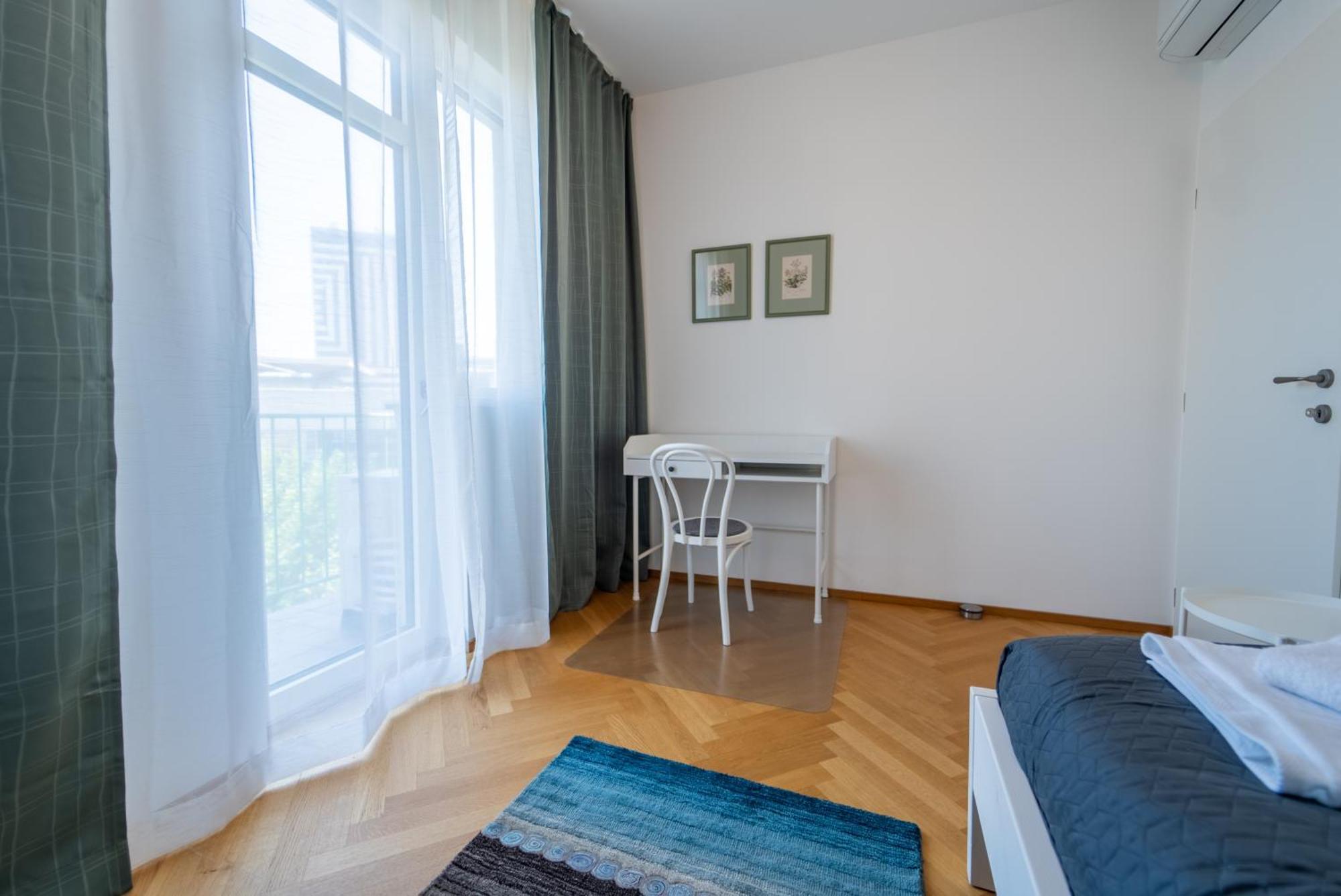Verve Home Old Town Dunajska 2 Bratislava Buitenkant foto