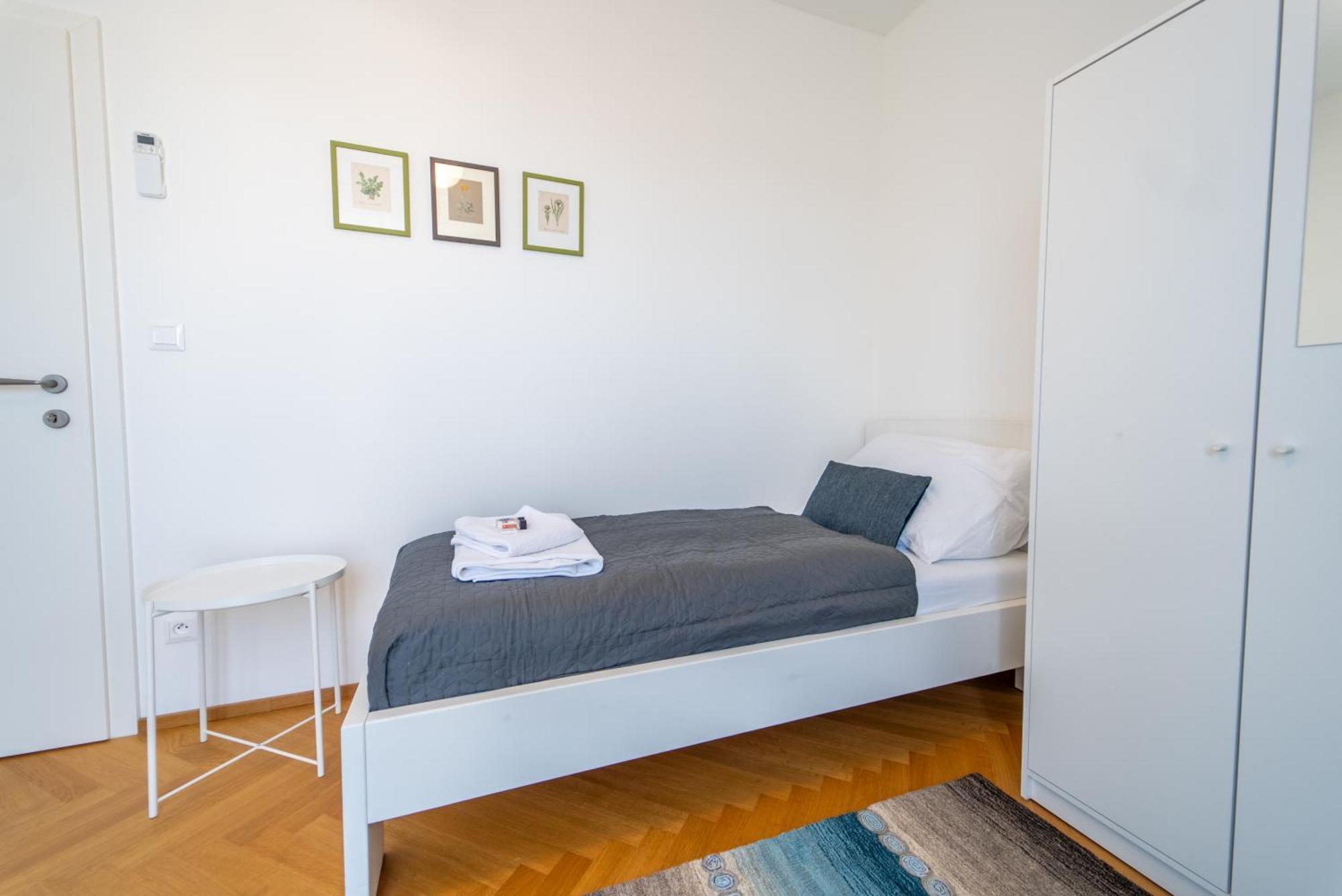 Verve Home Old Town Dunajska 2 Bratislava Buitenkant foto